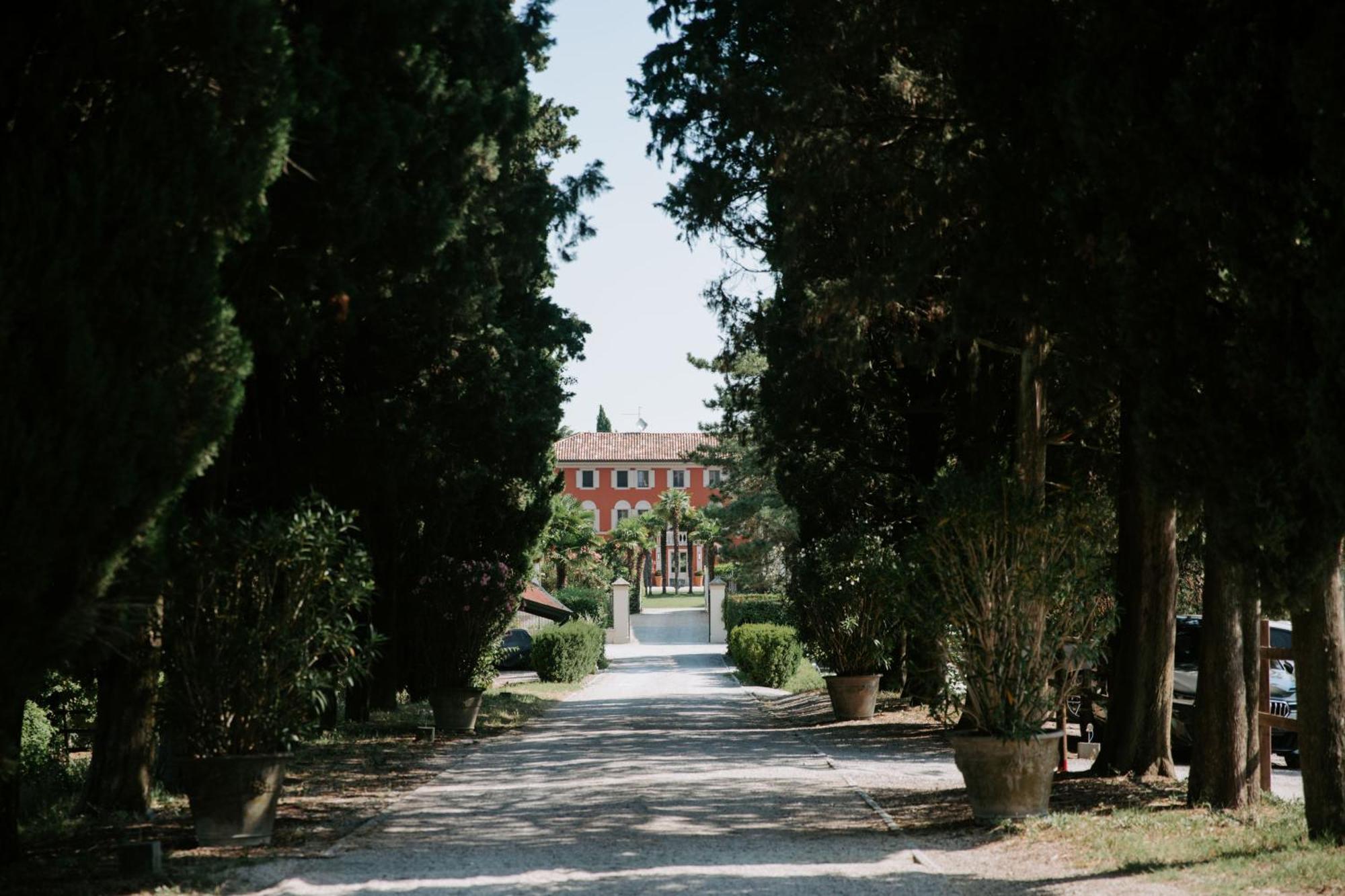 Relais Roncolo 1888 Villa Quattro Castella Exterior photo